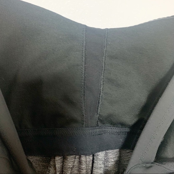 Lululemon Run: Back On Track Tank Heathered Black - Picture 16 of 16